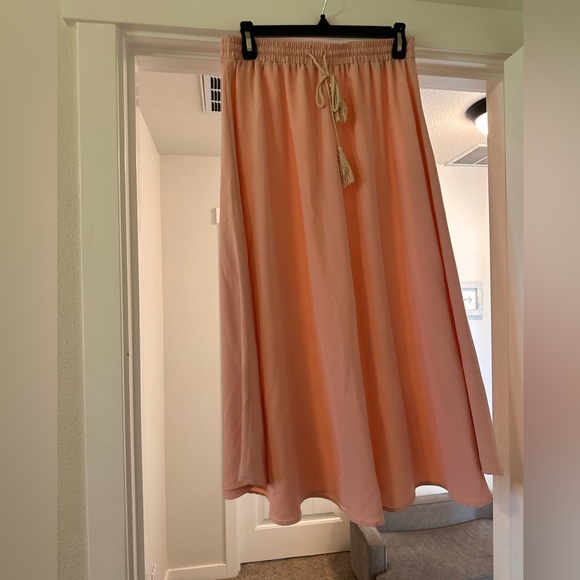 High waisted skirts - Picture 6 of 10